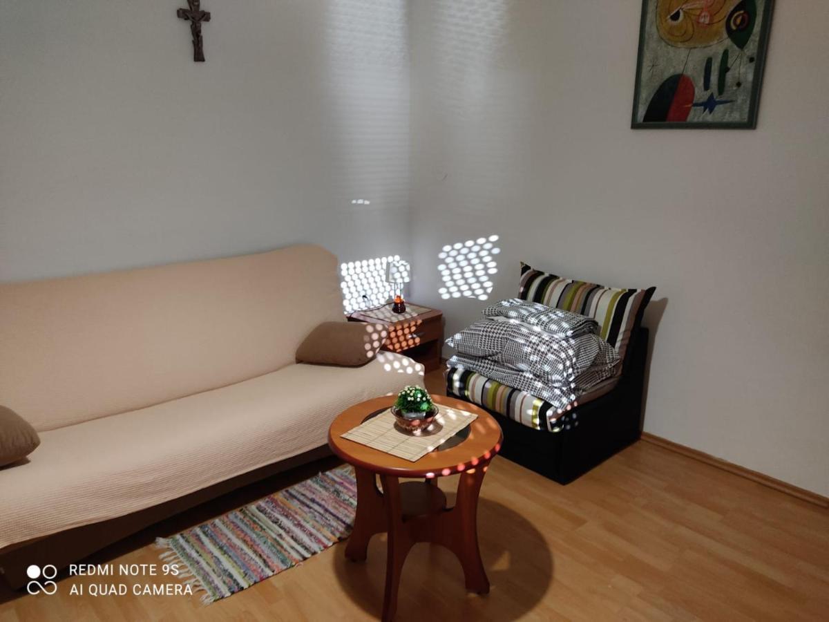 סווטי יוראי Apartmani Iva מראה חיצוני תמונה