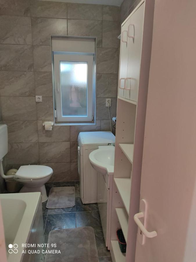 סווטי יוראי Apartmani Iva מראה חיצוני תמונה